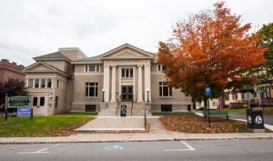 Rockingham Public lIbrary in 2014