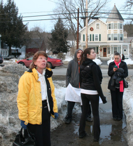 Fullerton Inn employees watch