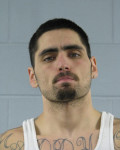 Police looking for suspect in Springfield shooting death