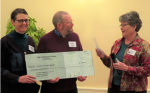 First Universalist donates $800 to new asylum program