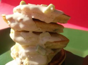 Spinach cakes with Swiss sauce