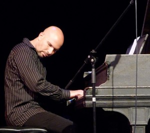 Eugene Uman will perform at Compass School event.
