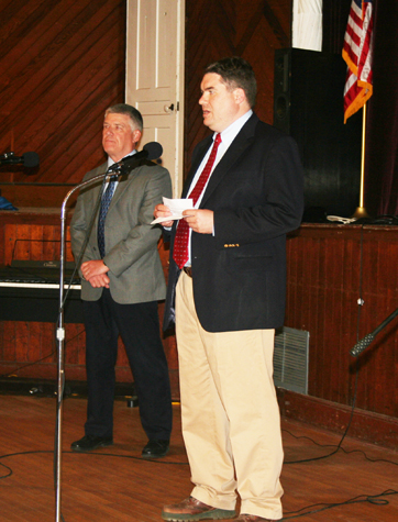From left, Vermont State Police Commissioner Keith Flynn is introduced to the packed Londonderry Town Hall by state Rep. Oliver Olsen. All photos by Cynthia Prairie. Click to launch gallery.
