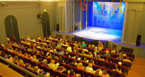 The Weston Playhouse fills up for Friday's performance. Photo by Shawn Cunningham