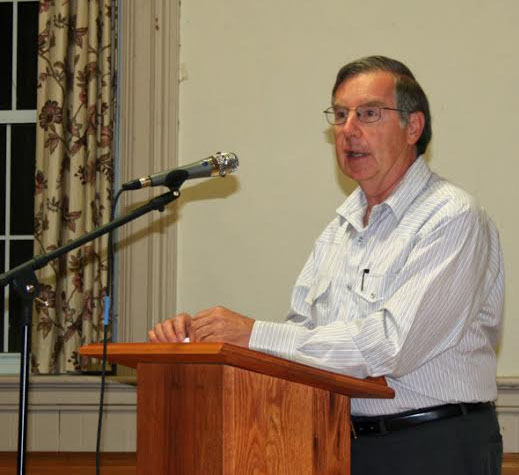 Stephen Davis urges the town to take over the information booth across from the Green. Photos by Shawn Cunningham.