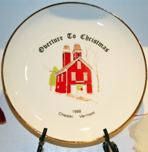 ning our 2016 project. 1998 commemorative Overture plate 1998 commemorative Overture plate featured the Yosemite Fire House.
