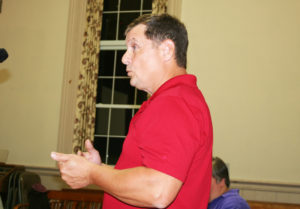 Randy Miles explains his views on the proposed ordinance. Photos by Shawn Cunningham