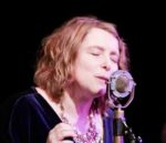 Jes Raymond of Beecharmer