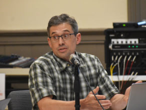 Mount Ascutney Regional Commission Executive Director Jason Rasmussen leading the workshop discussion. <small>Photos by Shawn Cunningham</small>