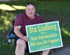 Independent candidate for State Rep. Stu Lindberg kicks off his campaign in front of the Cavendish polling station